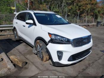  Salvage Kia Sorento