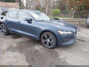  Salvage Volvo V60