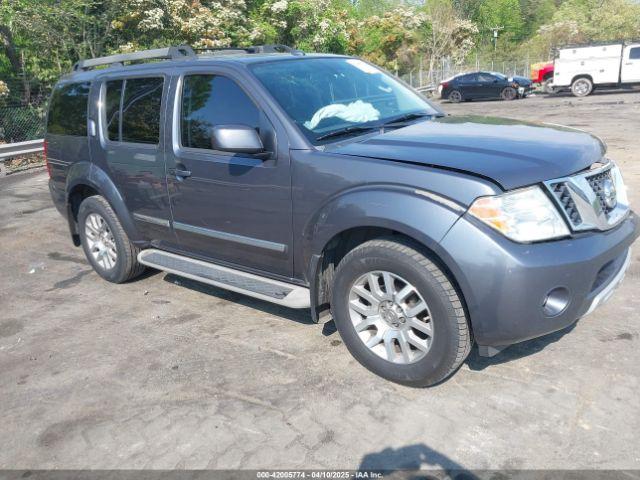  Salvage Nissan Pathfinder