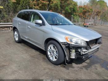  Salvage Volvo XC60
