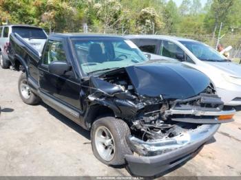  Salvage Chevrolet S-10
