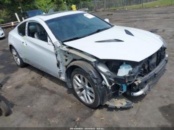  Salvage Hyundai Genesis