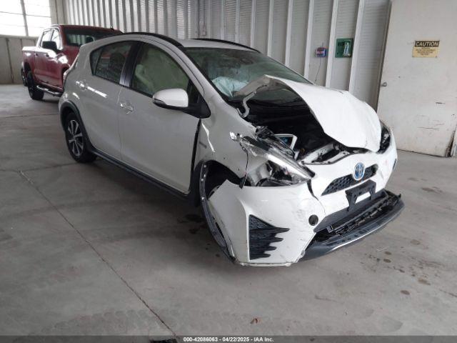  Salvage Toyota Prius c