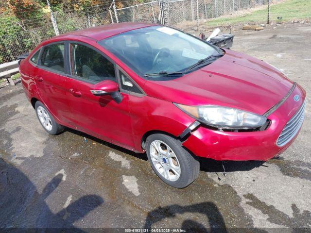  Salvage Ford Fiesta