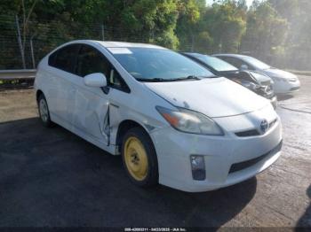  Salvage Toyota Prius