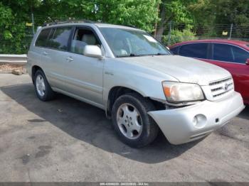  Salvage Toyota Highlander