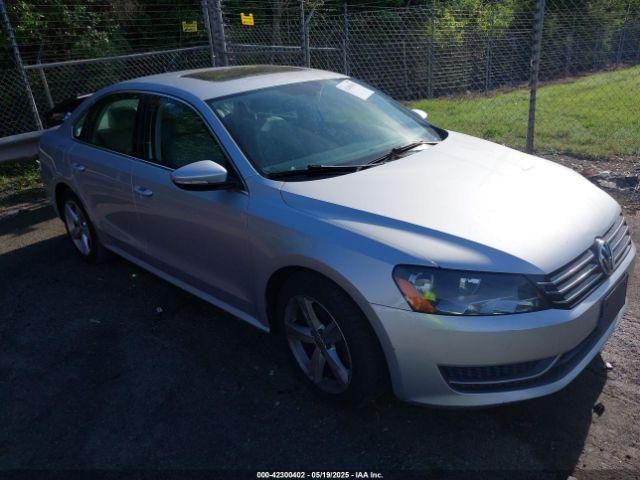  Salvage Volkswagen Passat