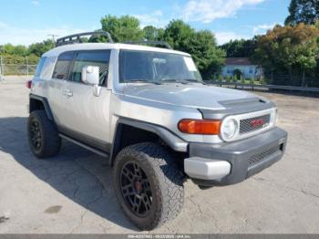  Salvage Toyota FJ Cruiser