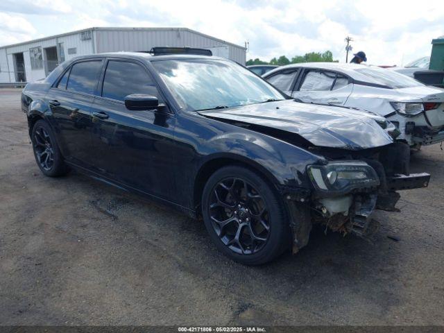  Salvage Chrysler 300