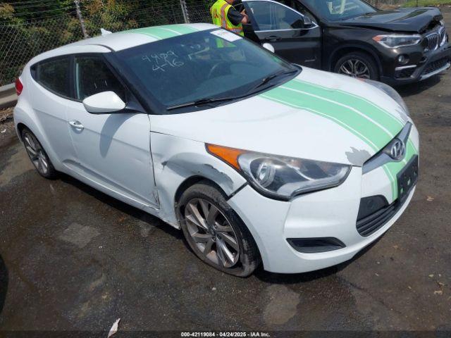  Salvage Hyundai VELOSTER