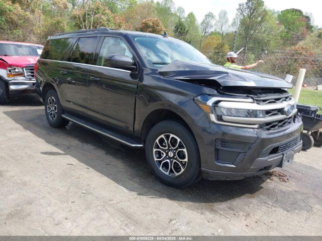  Salvage Ford Expedition