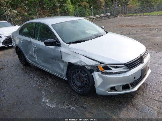  Salvage Volkswagen Jetta