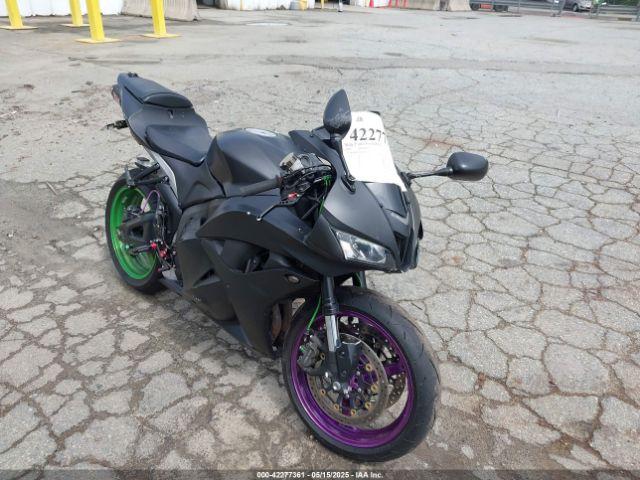  Salvage Honda Cbr600