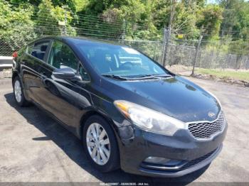  Salvage Kia Forte