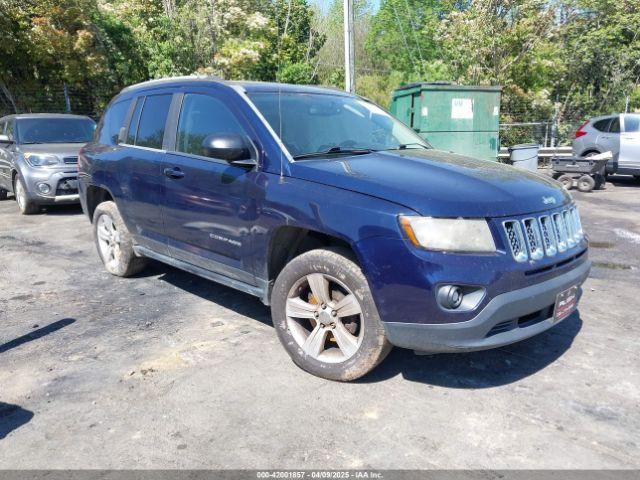  Salvage Jeep Compass