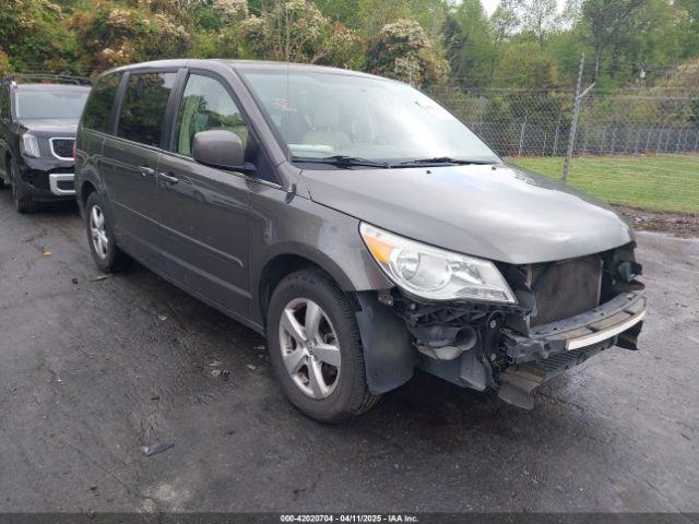  Salvage Volkswagen Routan