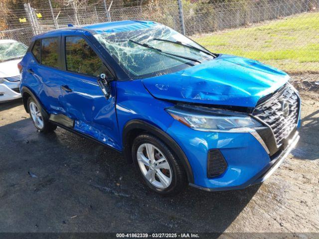  Salvage Nissan Kicks