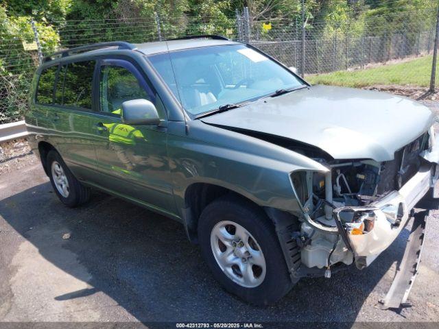  Salvage Toyota Highlander