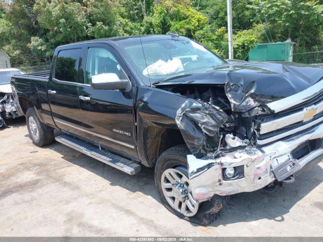  Salvage Chevrolet Silverado 2500