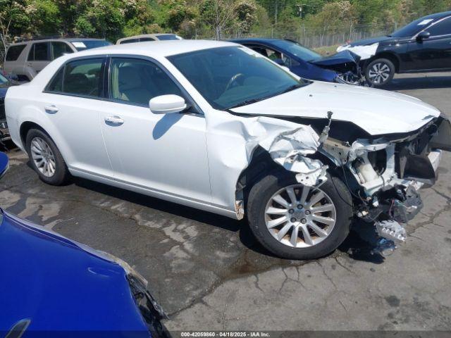  Salvage Chrysler 300