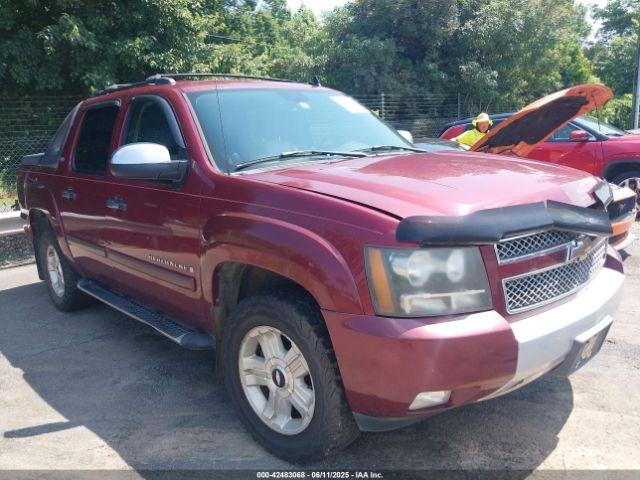  Salvage Chevrolet Avalanche 1500