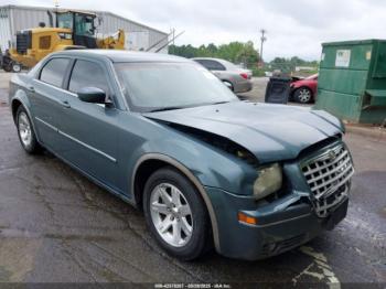  Salvage Chrysler 300