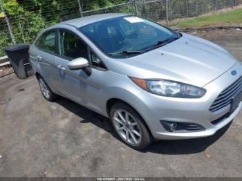  Salvage Ford Fiesta