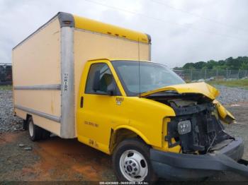  Salvage General Motors Savana Cutaway
