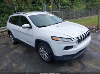  Salvage Jeep Cherokee