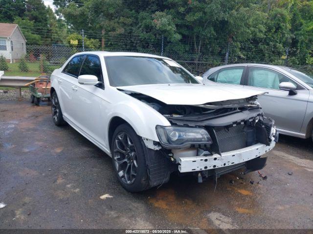  Salvage Chrysler 300