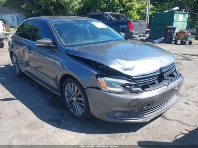  Salvage Volkswagen Jetta