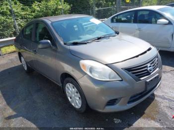  Salvage Nissan Versa