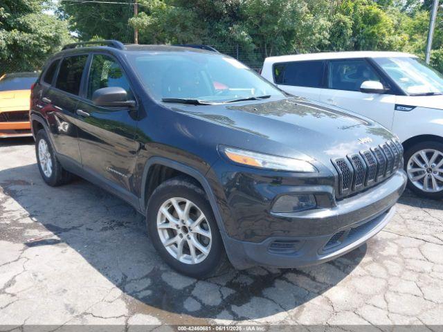  Salvage Jeep Cherokee