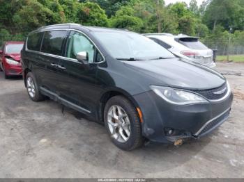  Salvage Chrysler Pacifica