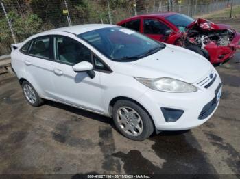  Salvage Ford Fiesta