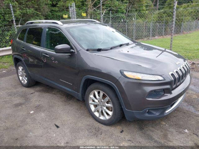  Salvage Jeep Cherokee