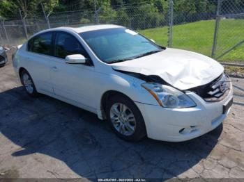  Salvage Nissan Altima