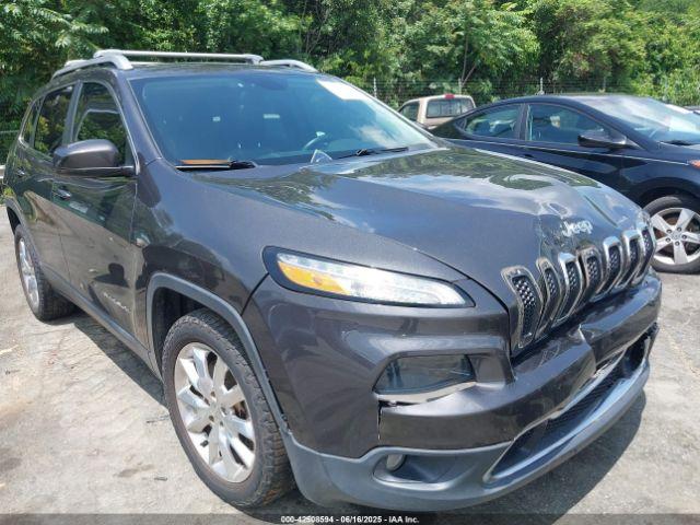  Salvage Jeep Cherokee