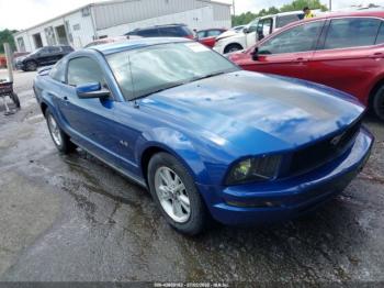  Salvage Ford Mustang
