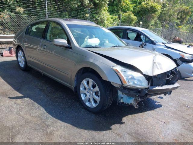  Salvage Nissan Maxima