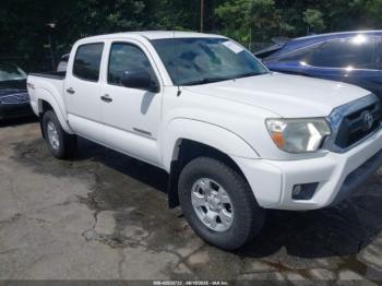  Salvage Toyota Tacoma