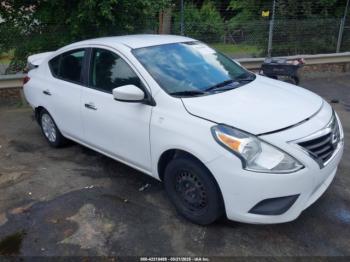  Salvage Nissan Versa