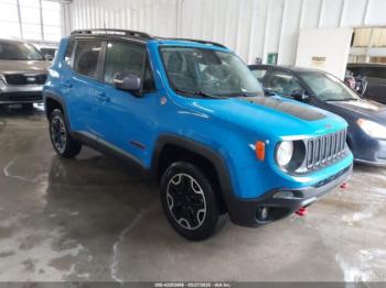  Salvage Jeep Renegade