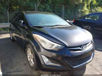  Salvage Hyundai ELANTRA