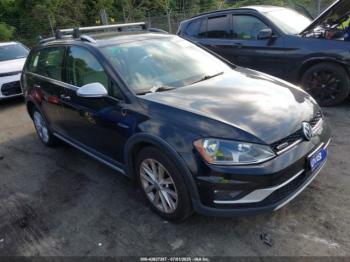  Salvage Volkswagen Golf