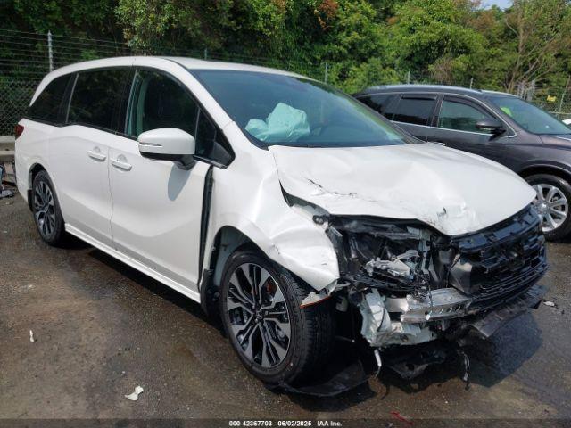  Salvage Honda Odyssey