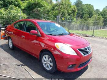  Salvage Nissan Versa