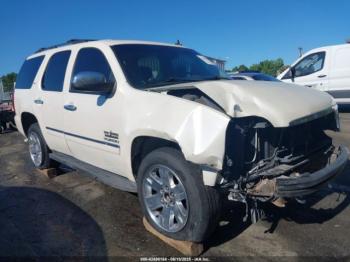 Salvage GMC Yukon