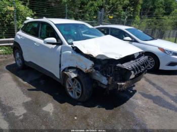  Salvage Hyundai KONA