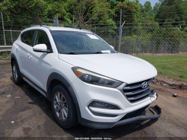  Salvage Hyundai TUCSON